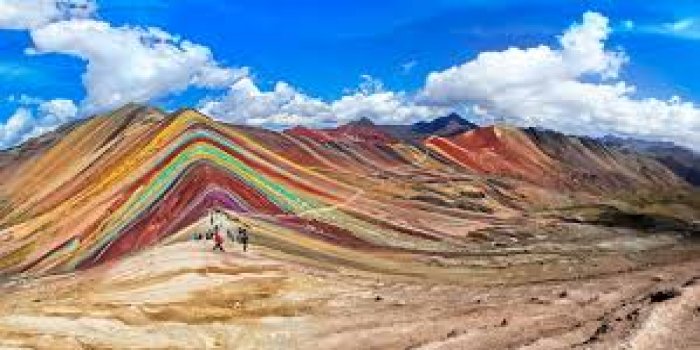 Montaña Arcoiris Cuzco
